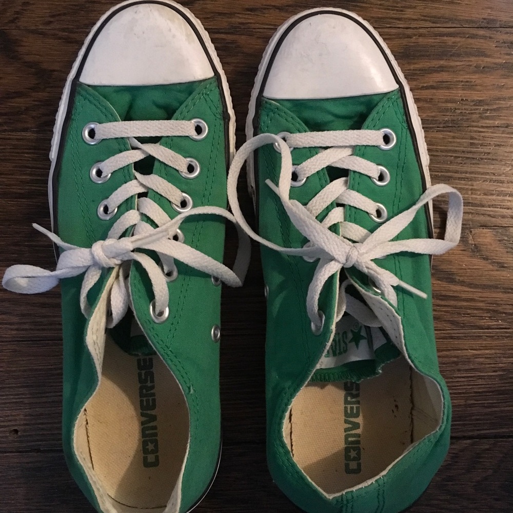 Green Low-Top Converse Sneakers